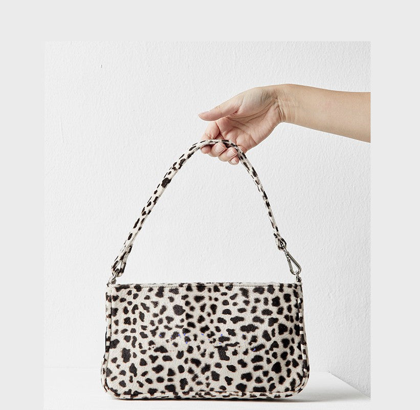Bolsa vintage con estampado de leopardo