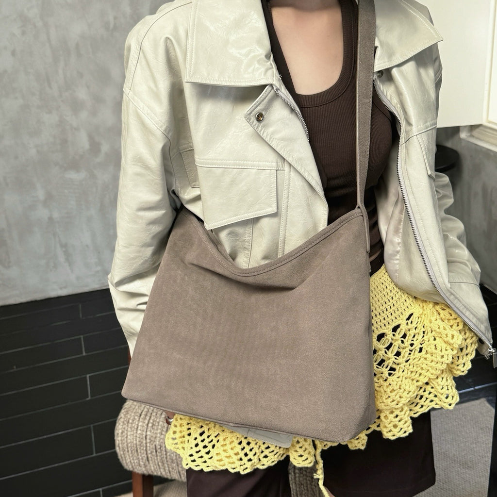 Bolso Cubo de Ante Mate de Moda
