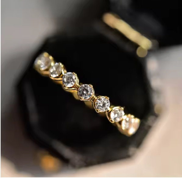 Anillo de Boda de Diamantes en Plata de Ley 925 Spring Qiaoer