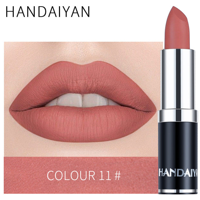 Brillo de Labios de Terciopelo Mate en Tonos Rojo Marrón Púrpura