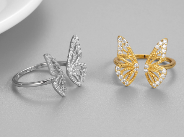 Anillo de Mariposa en Plata S925 con Diseño Ajustable