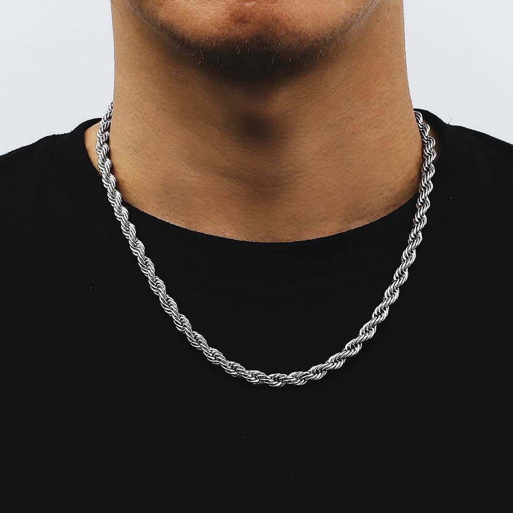 Collar de Cadena de Torsión en Acero Inoxidable Chapado en Oro de 18K