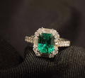 Anillo de Esmeralda