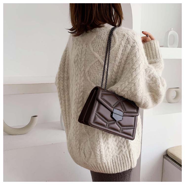 Bolso Bandolera de Cadena con Tachuelas para Mujer