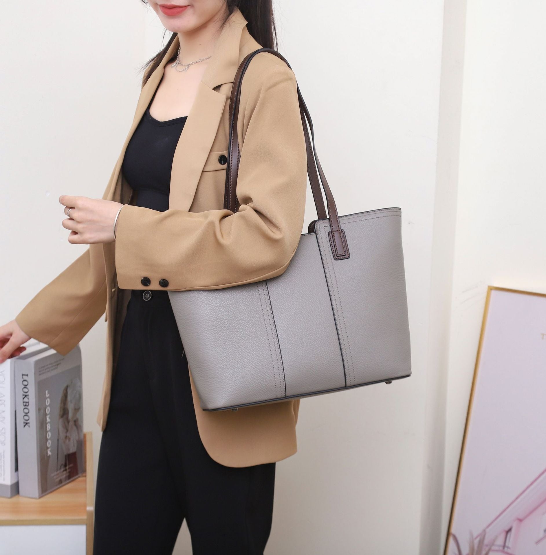 Bolso Tote de Gran Capacidad para Mujeres Urbanas