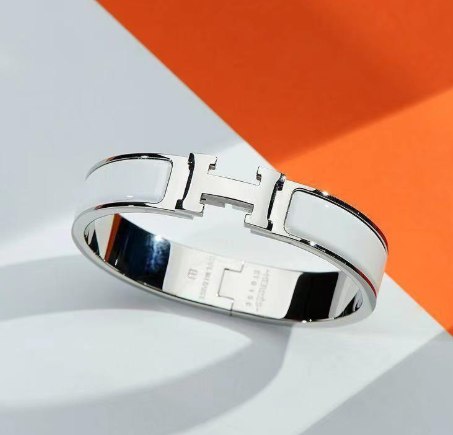 Pulsera Hermès H de Acero de Titanio (Pieza Única)
