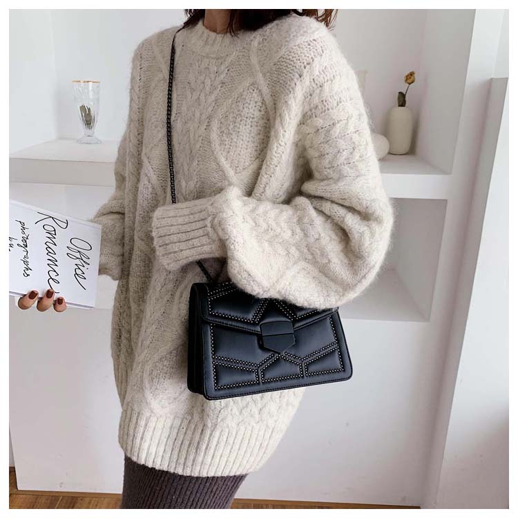 Bolso Bandolera de Cadena con Tachuelas para Mujer