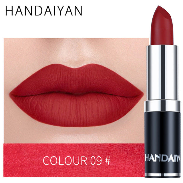 Brillo de Labios de Terciopelo Mate en Tonos Rojo Marrón Púrpura