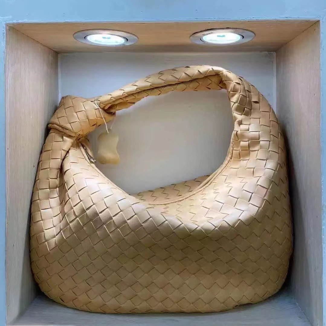 Bolso Tejido de Moda 2023 - Tote de Gran Capacidad